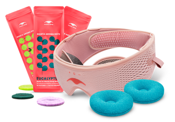 Pink Manta SOUND Mask displayed with blue COOL eye cups, three aroma dot packets, and loose aroma patches.